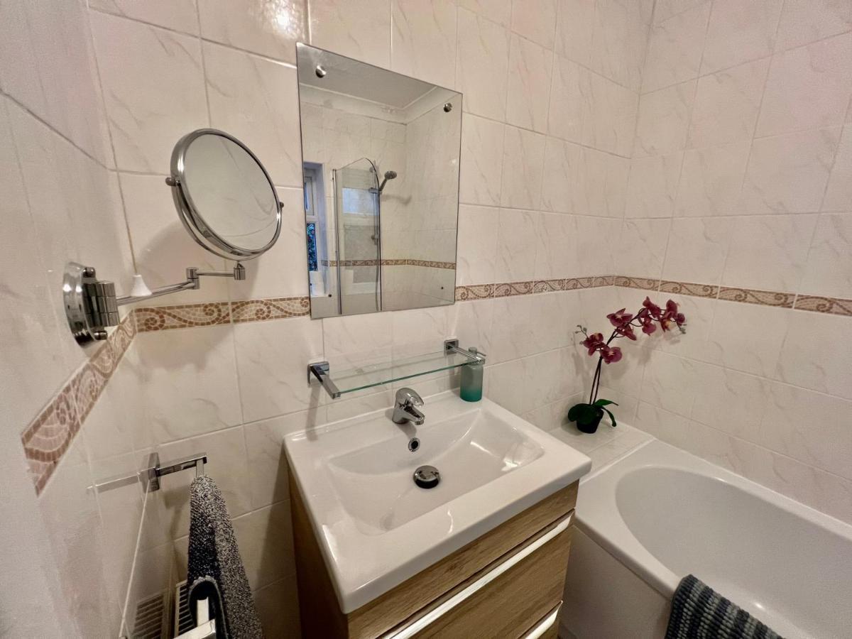 Central Cambridge Fig Tree House Flat 1 ภายนอก รูปภาพ